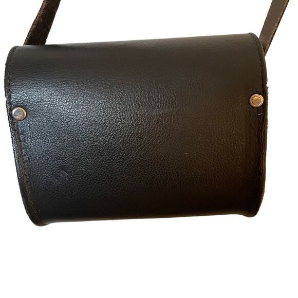 Harley-Davidson Black Crossbody Bag with Red Logo - Picture 5 of 10